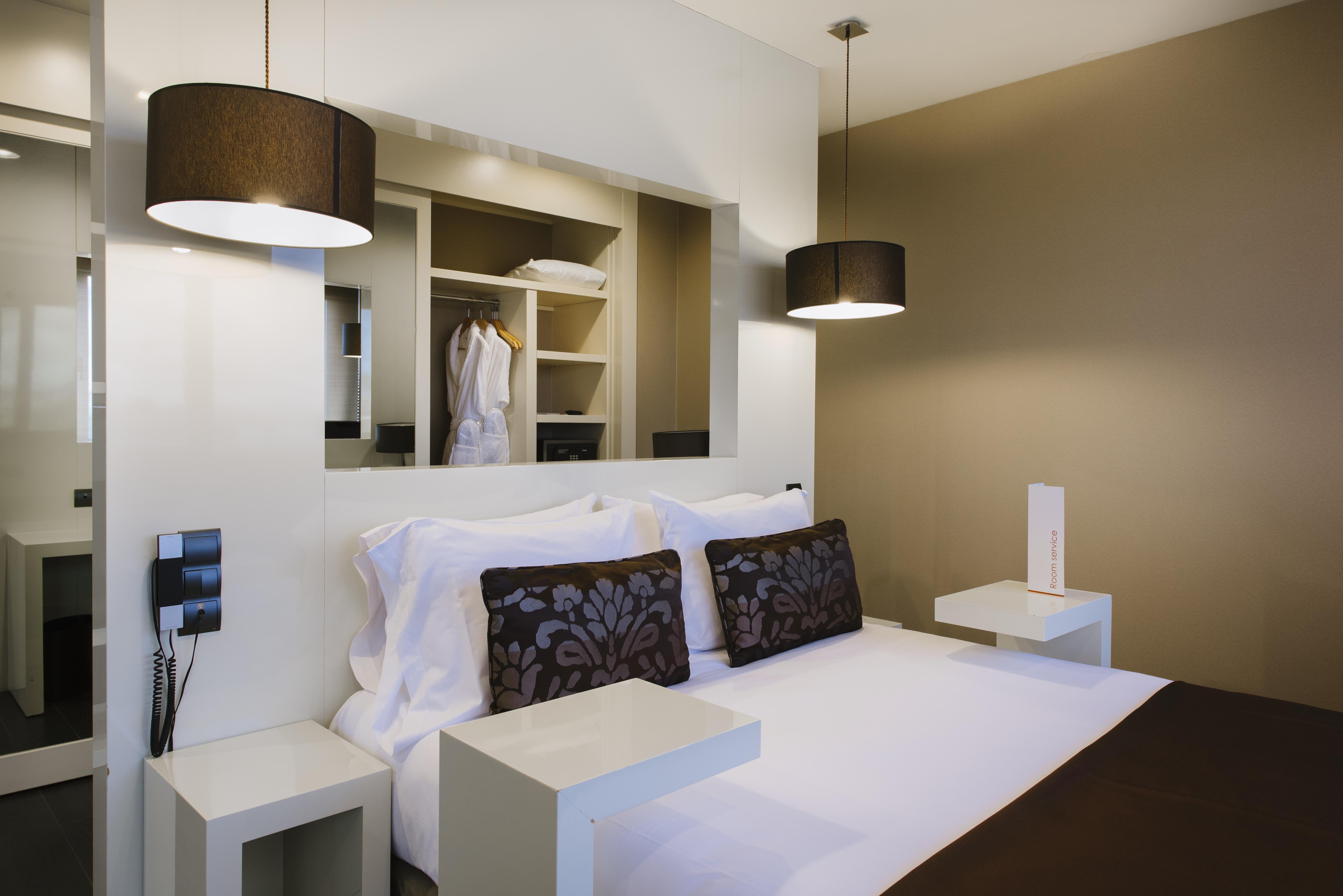 Pcm Forum Alcala Алькала-де-Энарес Экстерьер фото
